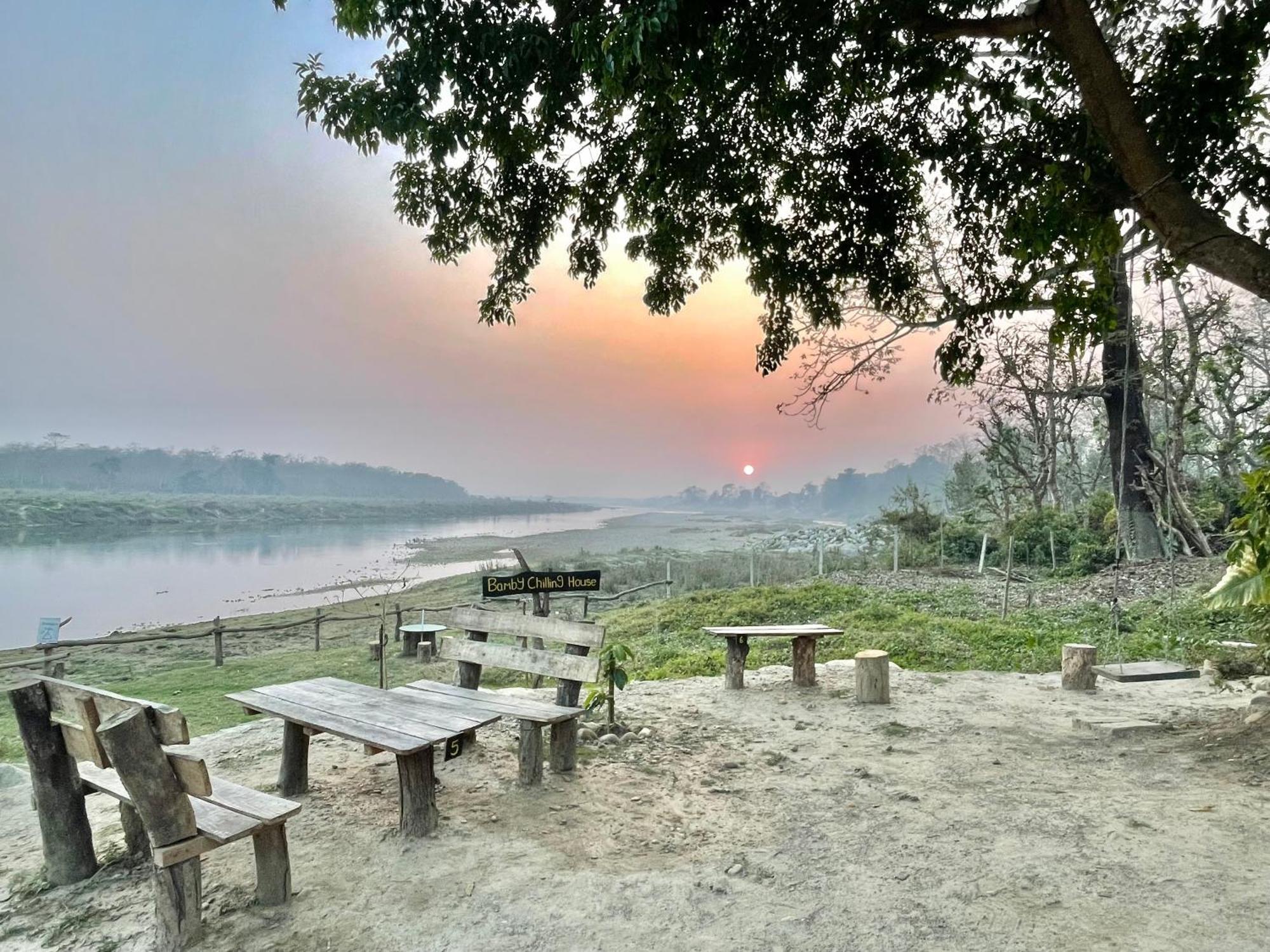 Bamby Chilling House - Feel The Nature Sauraha Εξωτερικό φωτογραφία